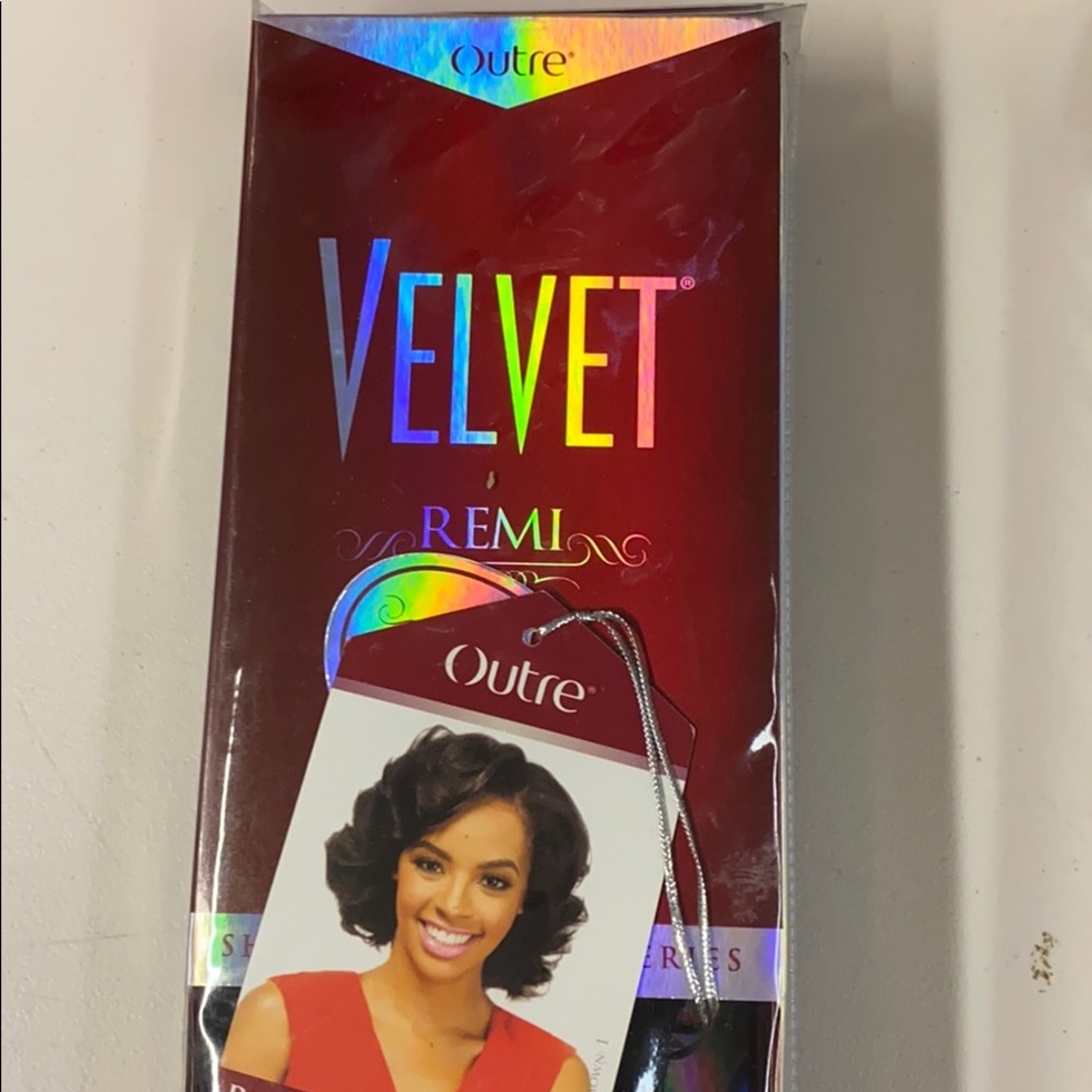 Outre Velvet REMI